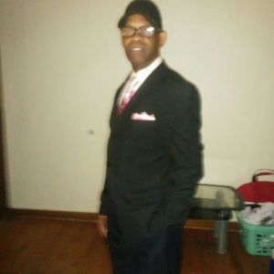 Meet your Posher, Kenneth